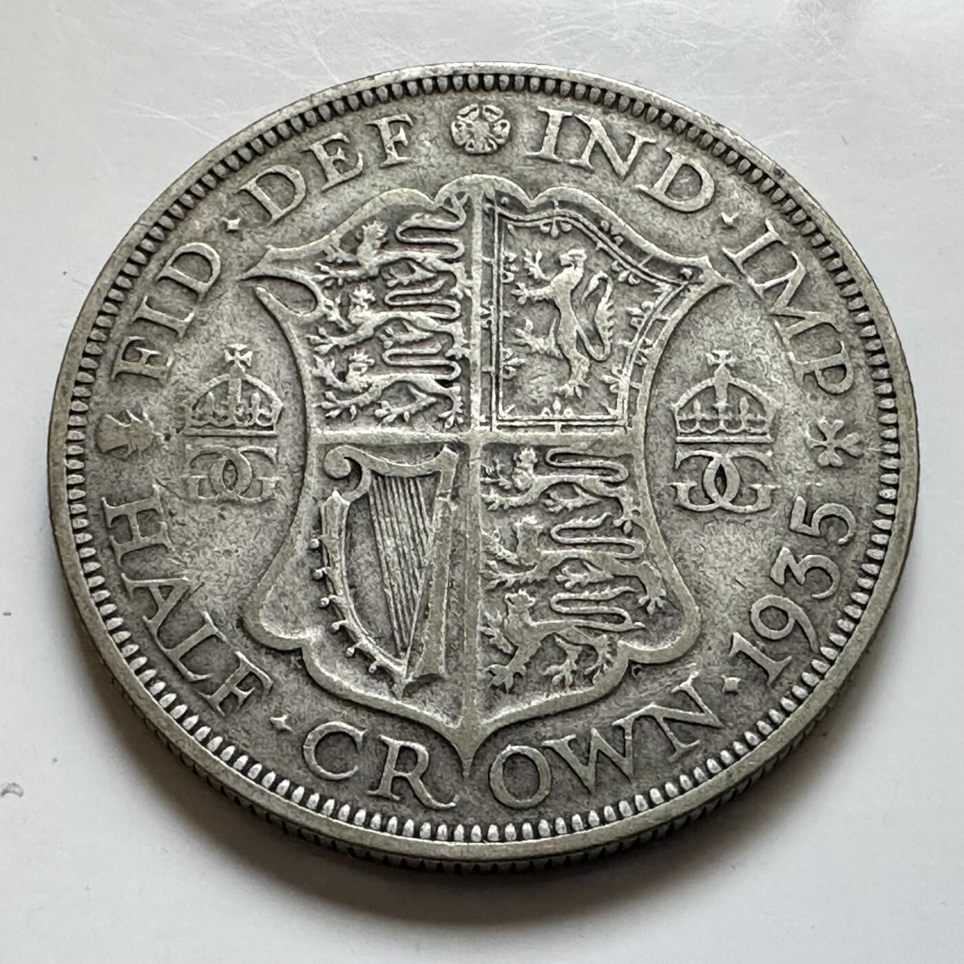 🌹外币初藏🌹🐯2025年第143场  每周二四六晚8️⃣点 接代拍 英国1935年半克郎银币 14.1克50%银