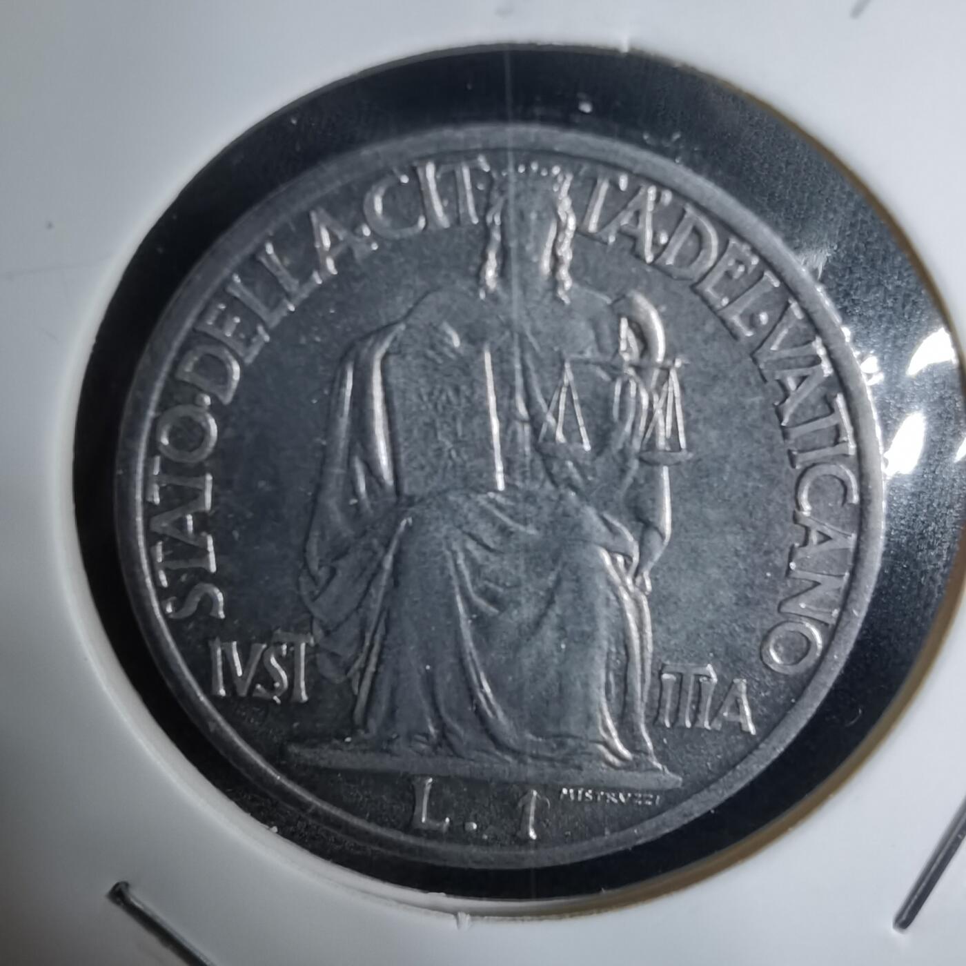 沼泽如烟--第938场 梵蒂冈1942年1里拉