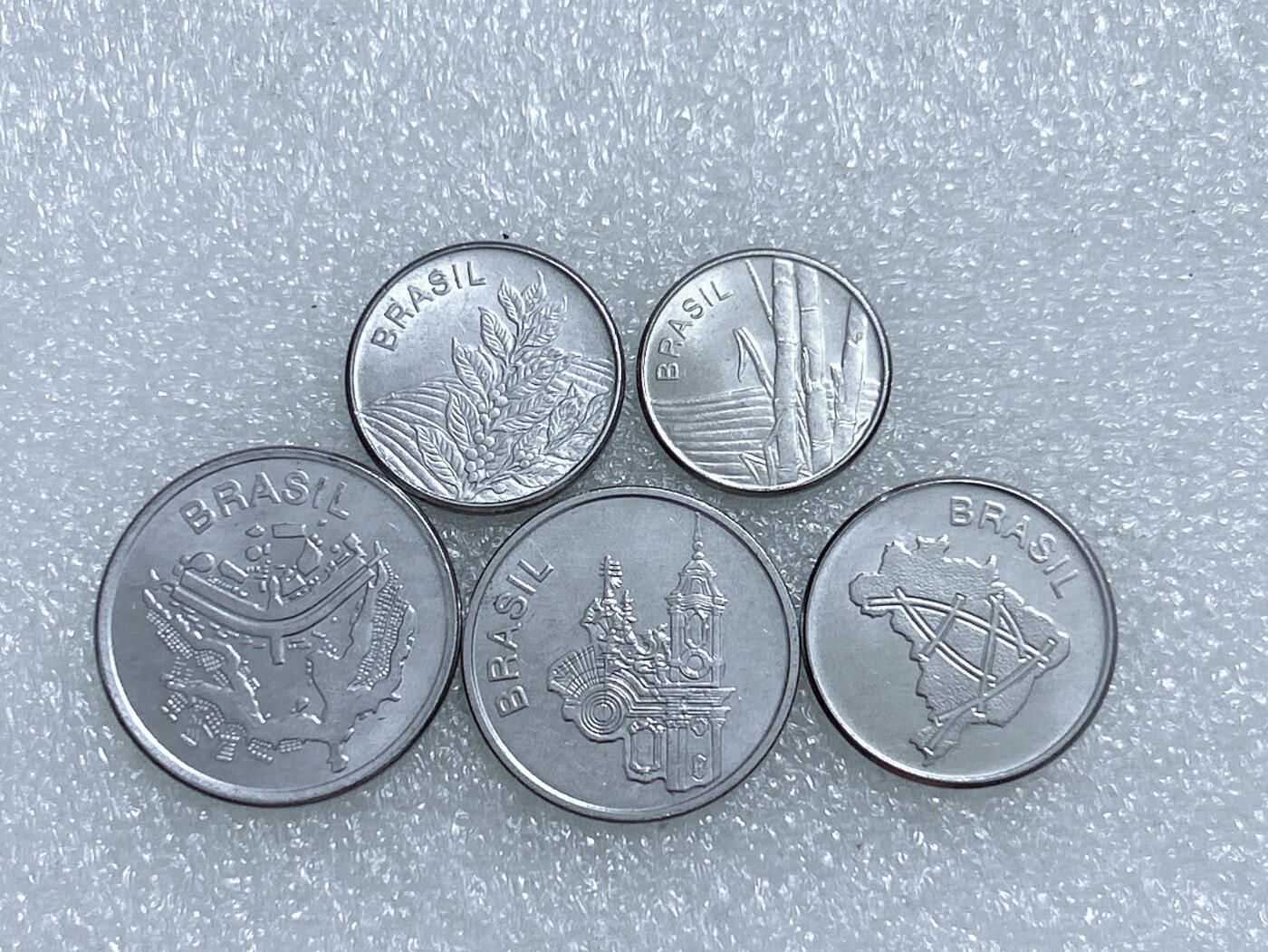 第一海外回流一元起拍收藏 散集专场  第278期 巴西80年代5枚套