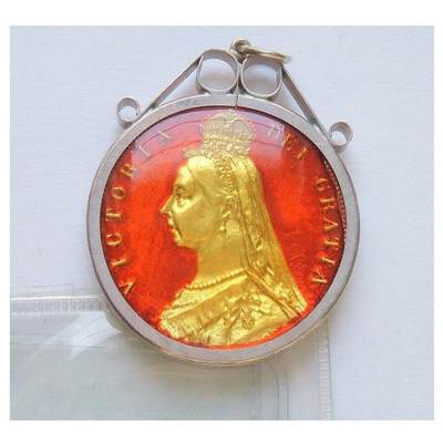 【银】纯银手工银 英国1887年维多利亚珐琅彩镀金高浮雕精制银币章吊坠 33MM 20克 - 【银】纯银手工银 英国1887年维多利亚珐琅彩镀金高浮雕精制银币章吊坠 33MM 20克