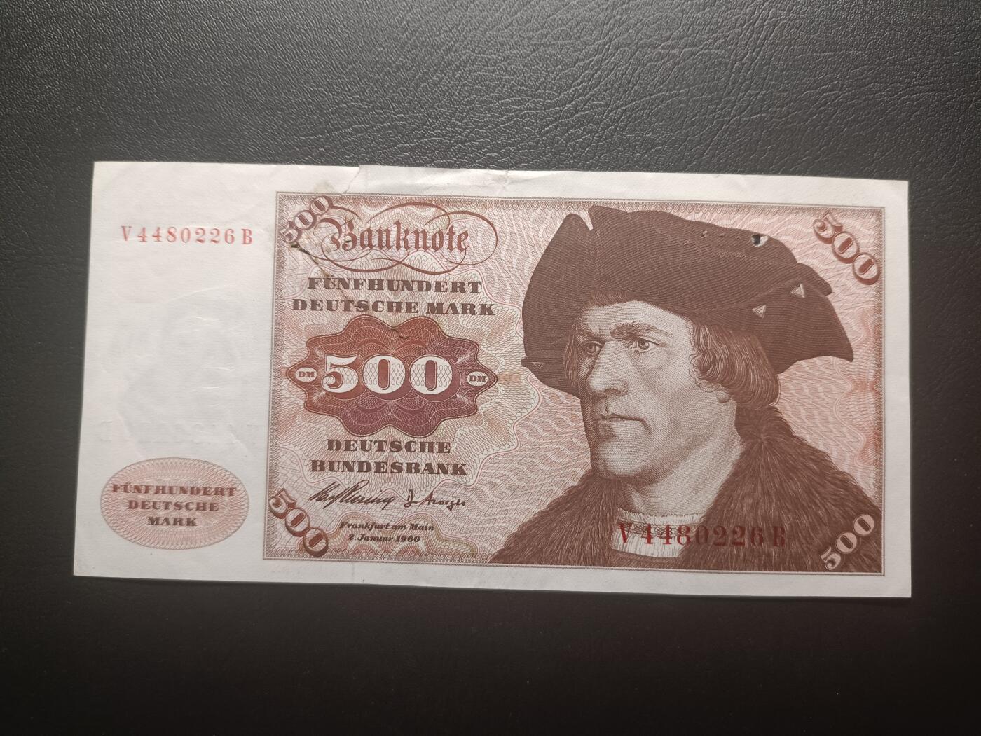 2025十二月第四期，总209期 德国1960年500马克AUNC有大幅度撕裂和针孔洞，舍那的大副肖像和爱尔茨堡