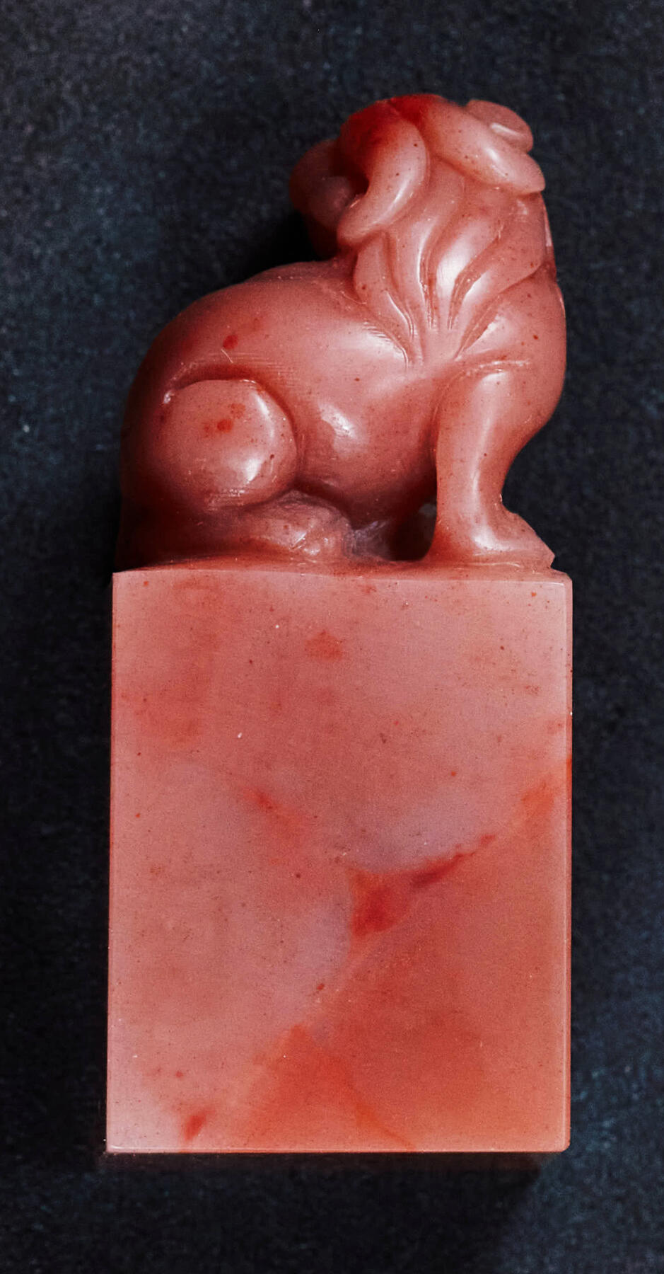 【俄甄集藏】2026年(046)01-07 星期三 晚 19:30 全场包邮 精美老挝石貔貅印章（产地老挝），高：42mm，底座：18mm×18mm，重量：26.79克，质地温润，味道不输寿山石