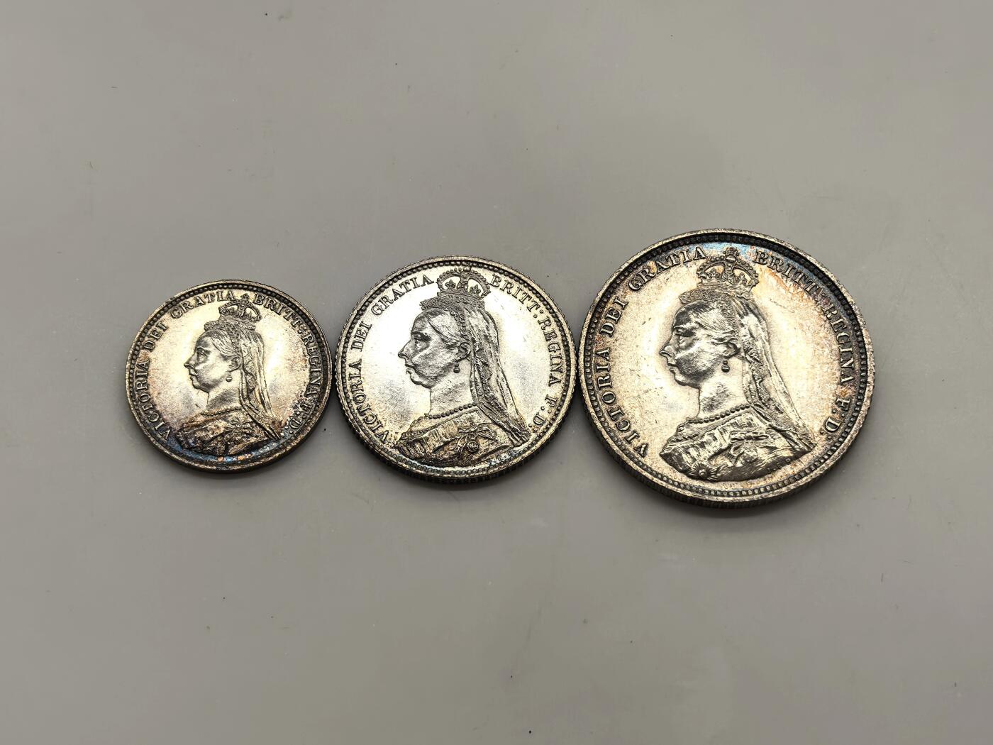 博洋堂世界钱币拍卖第153期（全场包邮） 英国1887年维多利亚女王50周年金禧金银币大全套11枚套币 一套难求