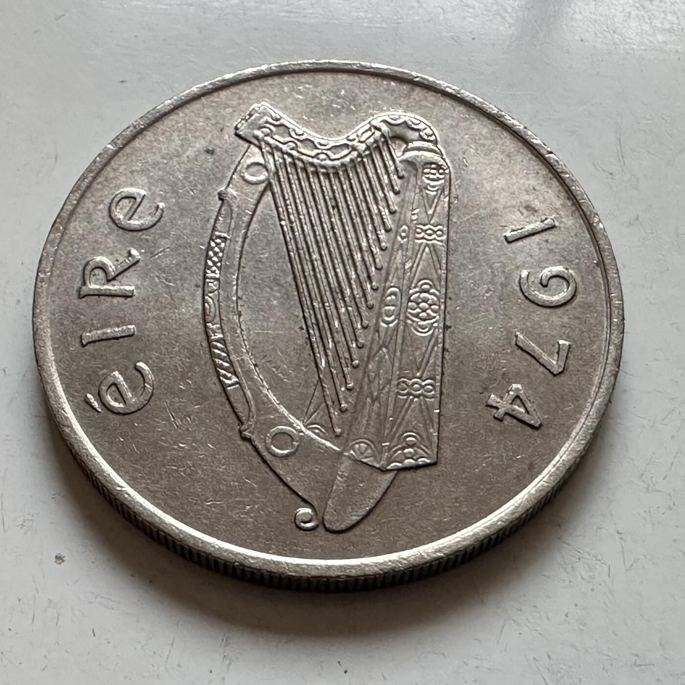 🌹外币初藏🌹🐯2025年第143场  每周二四六晚8️⃣点 接代拍 爱尔兰1974年10便士