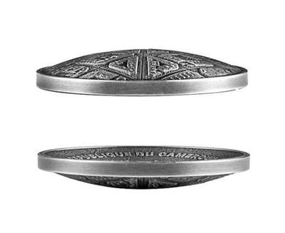 第185期拍卖 - 【龙头币,2盎司新无人机迷宫系列】喀麦隆2021年，无人机之下-巴萨罗那迷宫，2盎司加大(直径达50mm)、正反高深凹凸曲弧面穹顶形(半球面形),高浮雕仿古银币. 盒证全. 迷宫热门银币. 国外原售价316美元