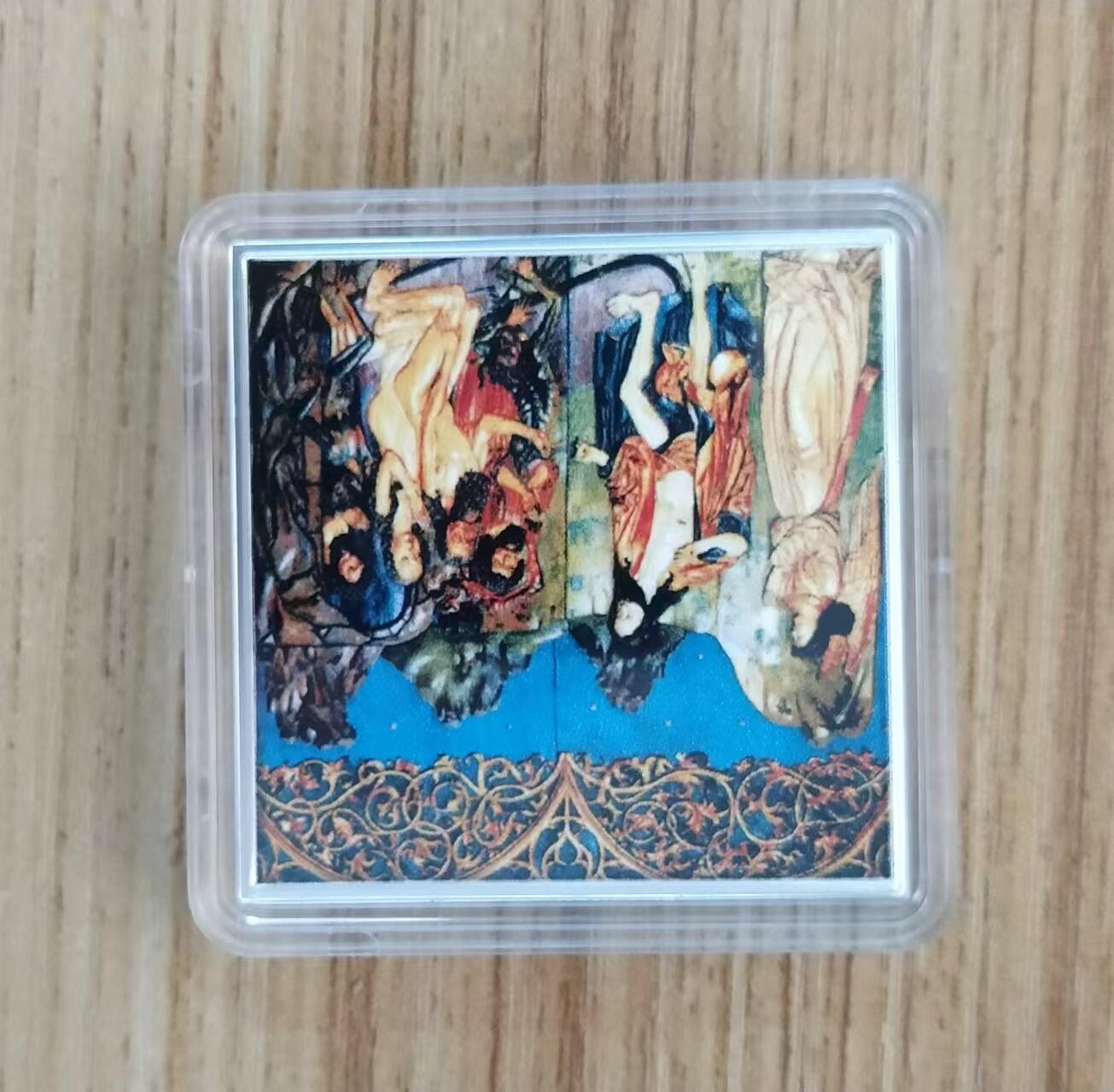 第185期拍卖  纽埃2016年，罗马诺 名画系列-“耶稣和抹大拉的玛利亚”，异形、彩色精制银币. 盒证全. 带展示支架的原盒，高颜值漂亮银币. 大师名画系列银币. 国外售价151美元