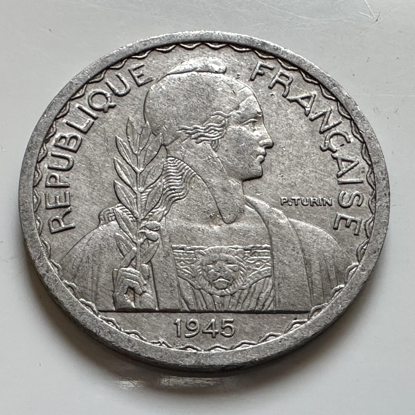 🌹外币初藏🌹🐯2025年第143场  每周二四六晚8️⃣点 接代拍 法属印度支那1945年20分铝币 带底光近未使用