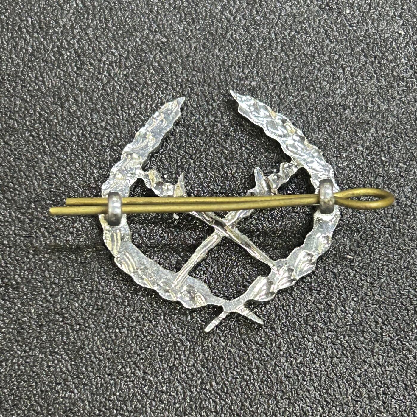 西秦中古拍卖第六十九期 马来西亚武装力量帽徽