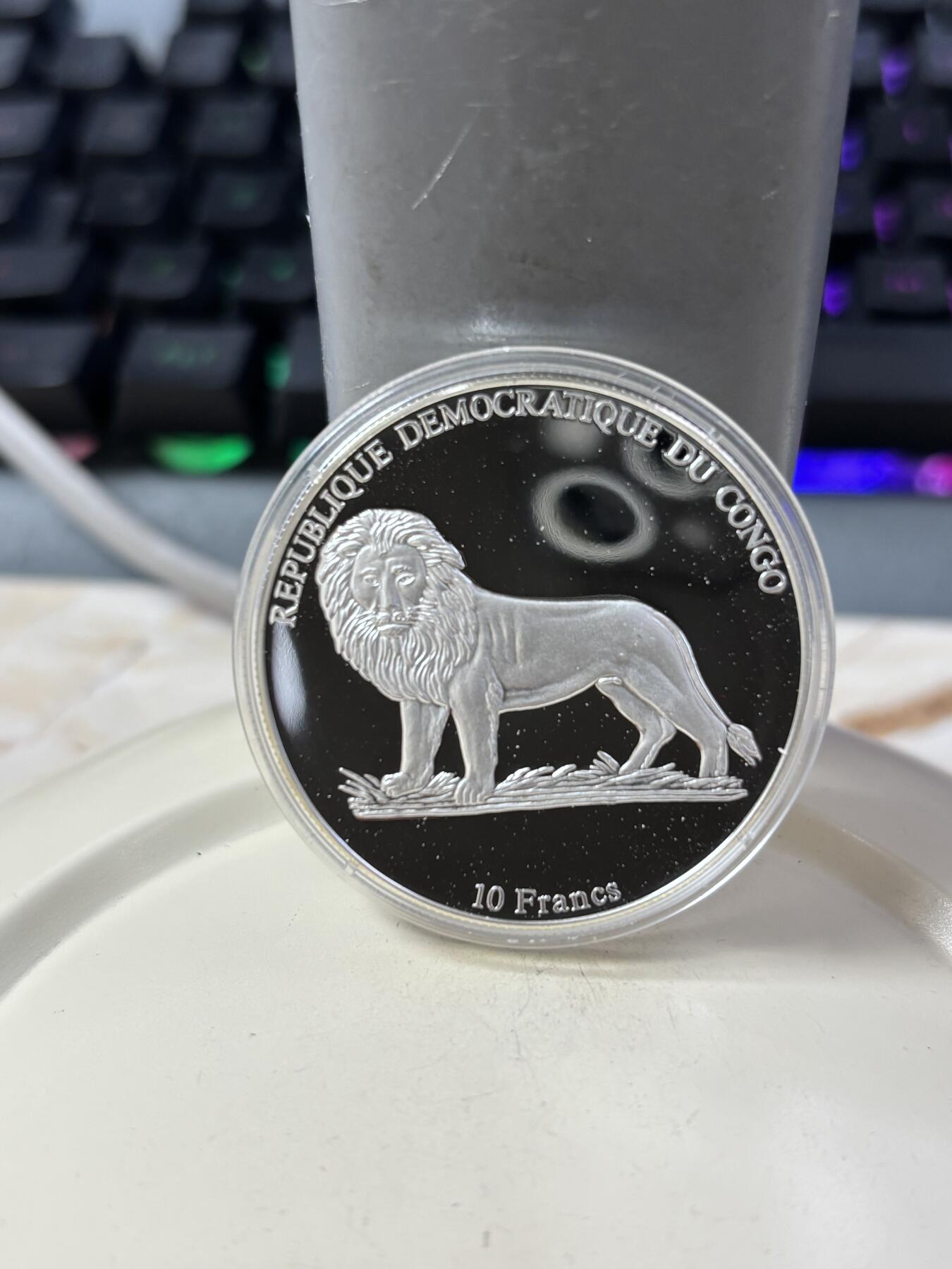 第185期拍卖 刚果2003年教皇保罗二世纪念银币，26克，999银，银价388.7元