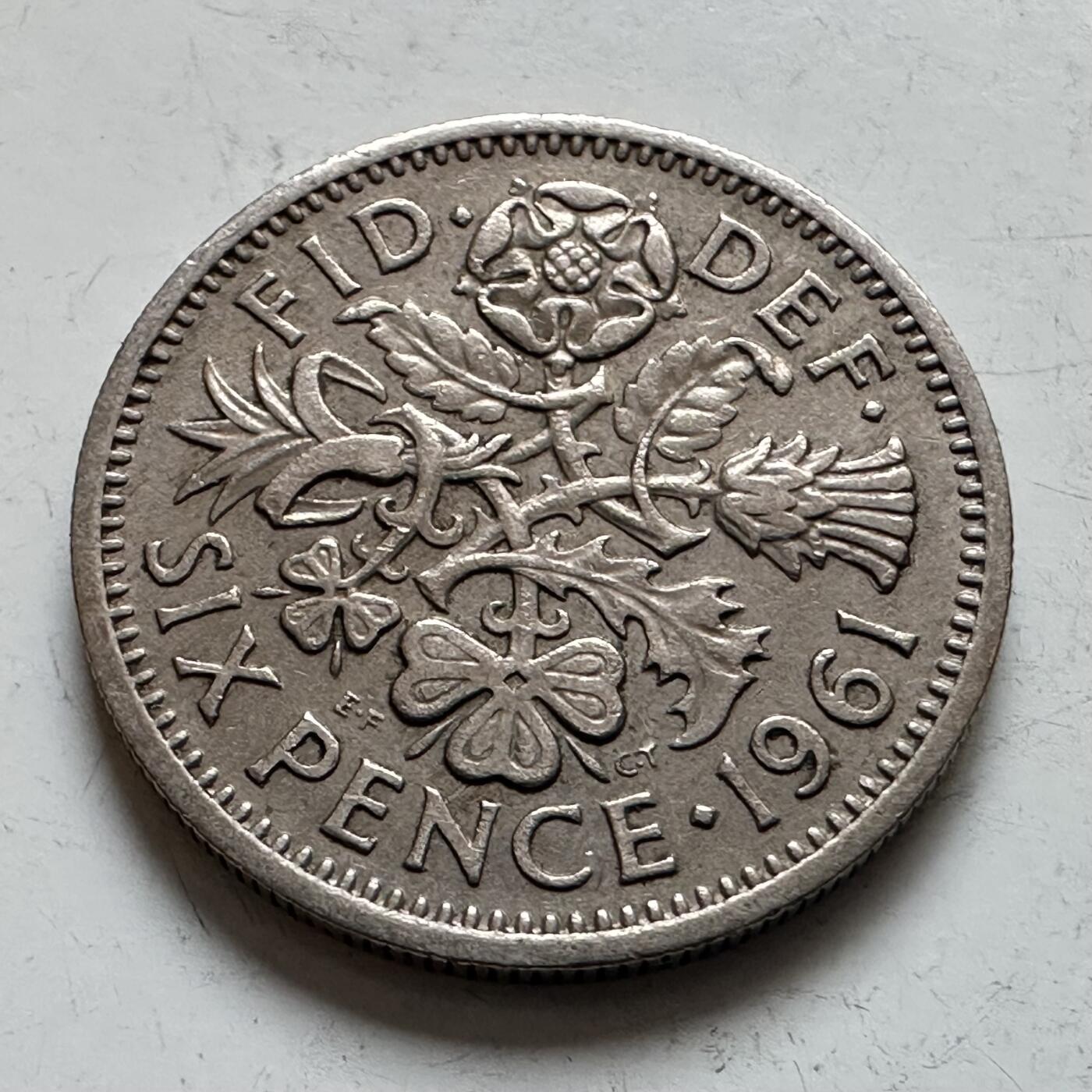 🌹外币初藏🌹🐯2025年第143场  每周二四六晚8️⃣点 接代拍 英国1961年 6便士 b