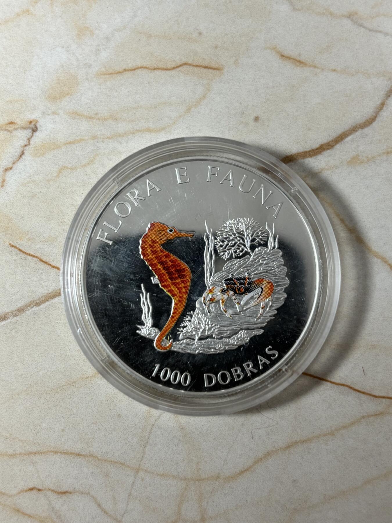 第185期拍卖 圣多美1995年动植物海马和螃蟹彩色纪念银币，925银，25克，银价346