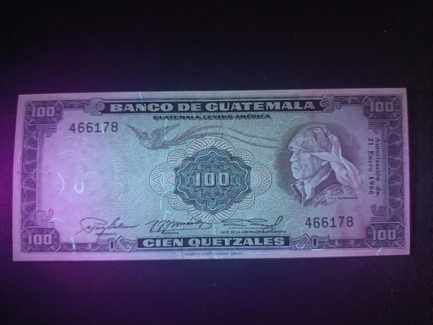 2025十二月第四期，总209期 危地马拉1966年100格查尔AUNC，此品种极为少见，纳努拉和安提瓜山脉