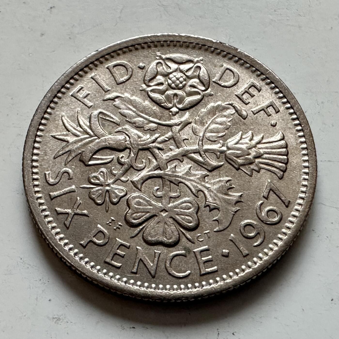 🌹外币初藏🌹🐯2025年第143场  每周二四六晚8️⃣点 接代拍 英国1967年 6便士 b