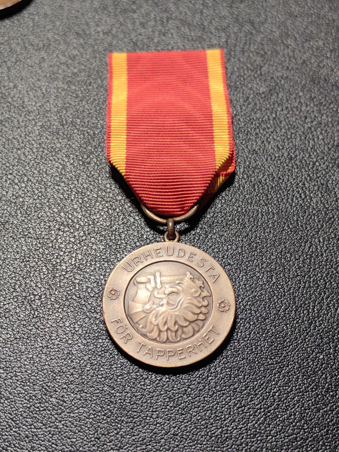 靖甫拍卖第十三场 芬兰二级自由奖章1939版