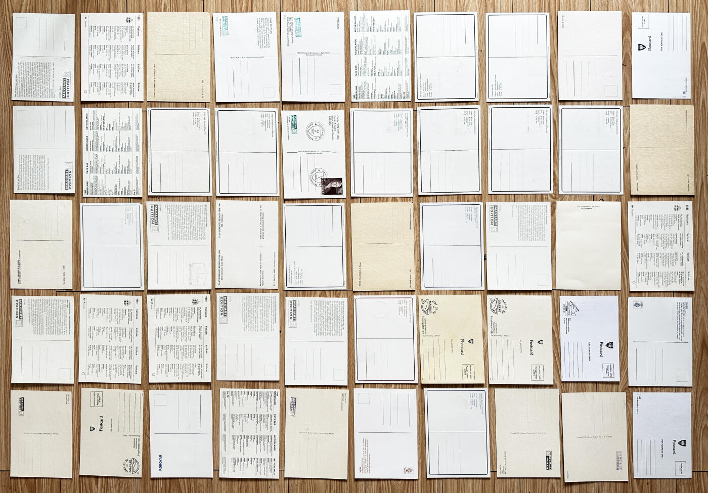 【俄甄集藏】2026年(046)01-07 星期三 晚 19:30 全场包邮 各国明信片50张（第一组）