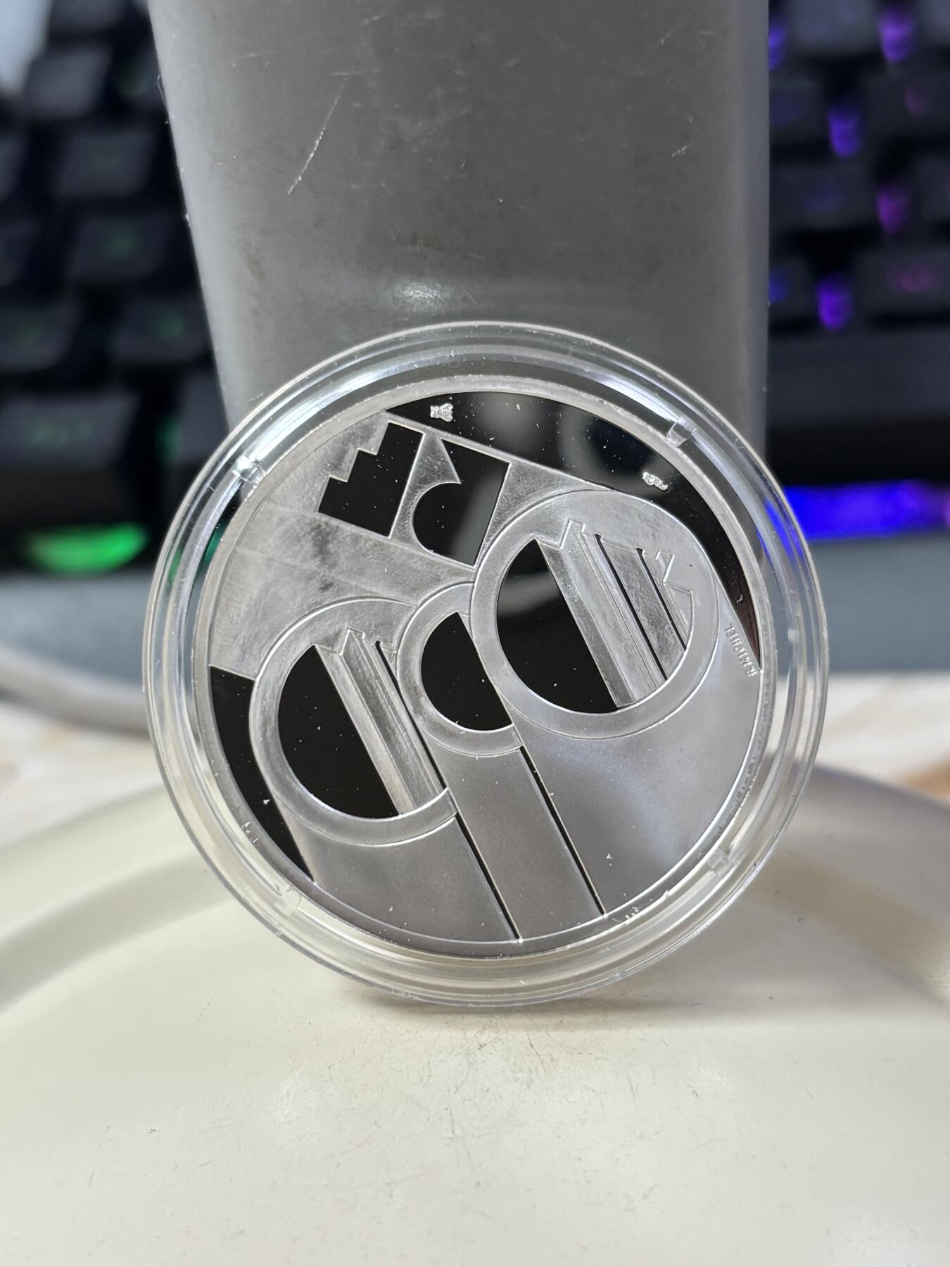 第185期拍卖 获奖币法国1994年英吉利海峡隧道通车双面值银币，900银，22.2克，发行20000枚，银价299元