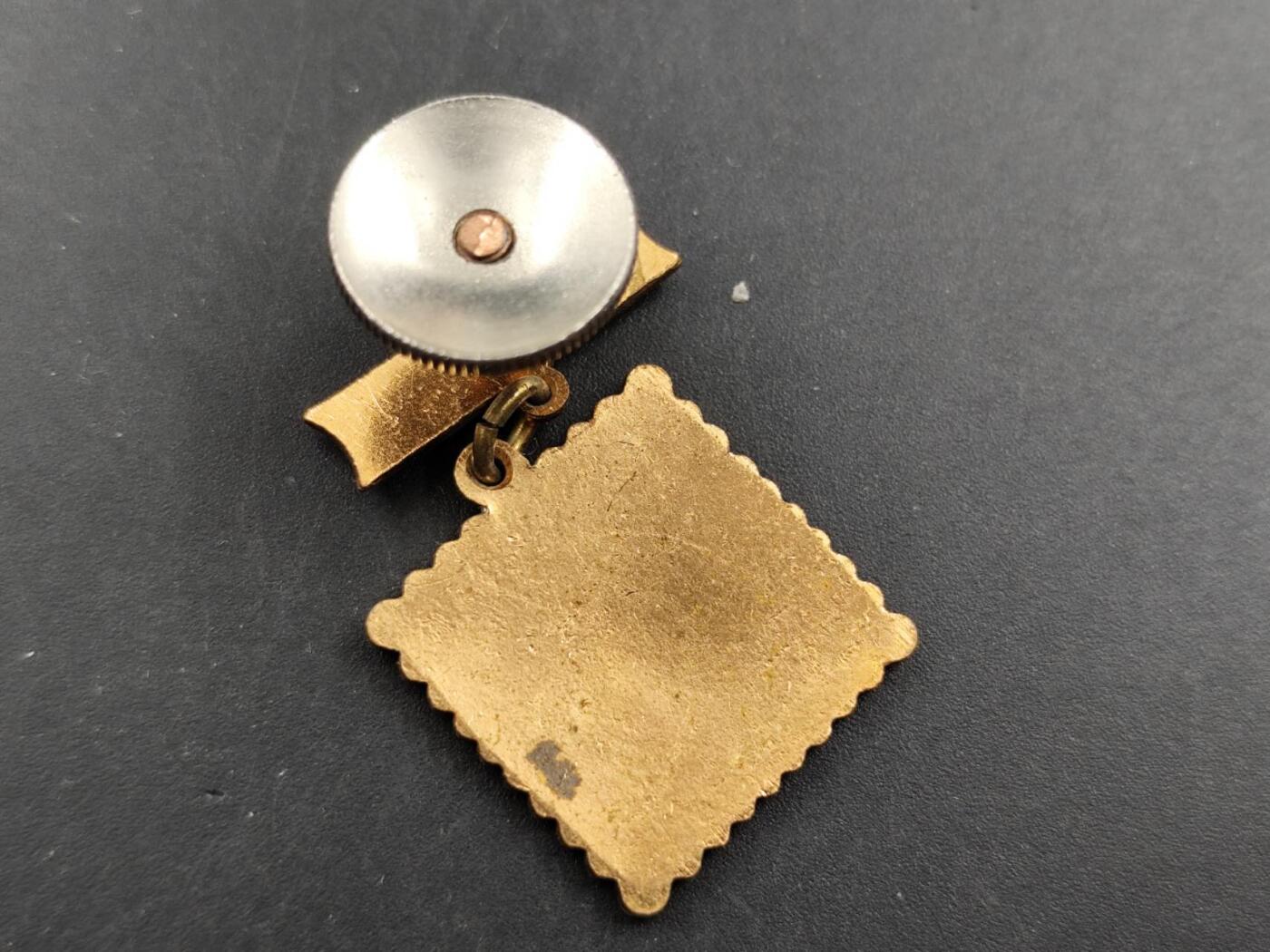 12月16日徽章钱币专场（明天白天继续更想） 1957年苏联国民经济农展奖章