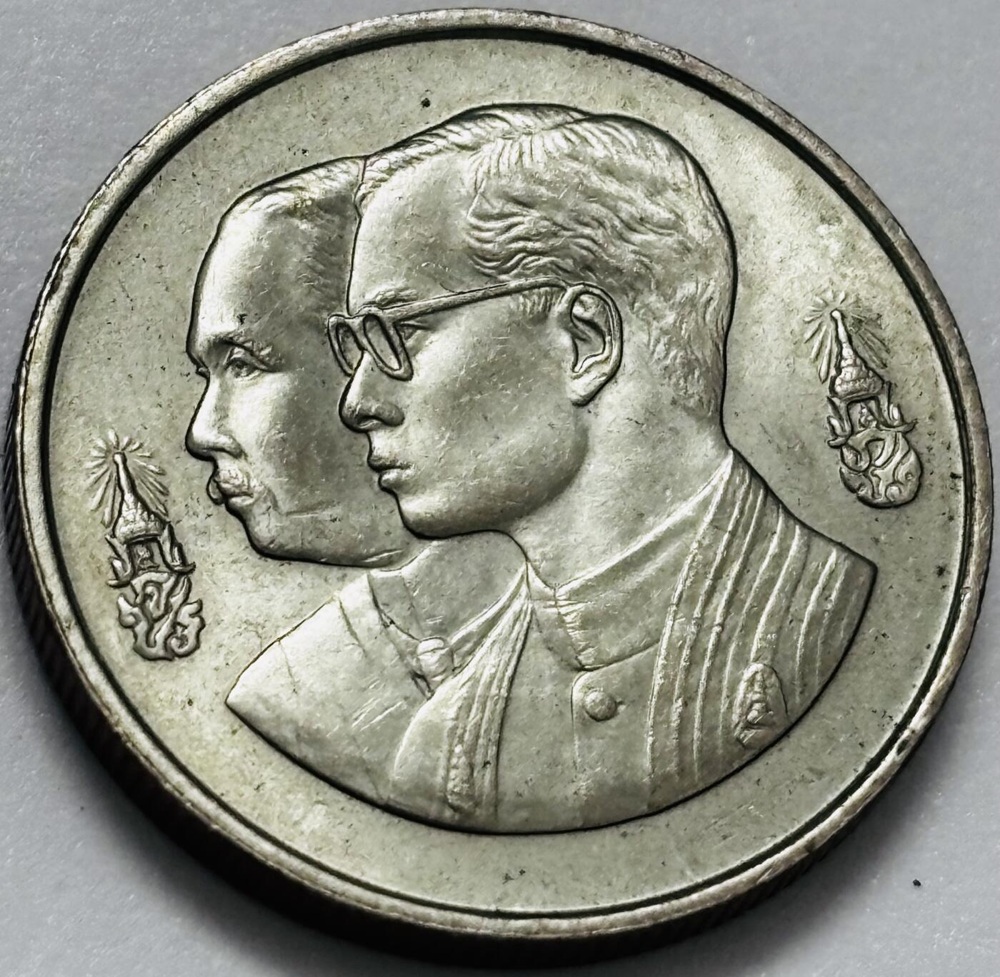 文馨钱币收藏第 286 场，圣诞节专场【 长期接收代拍品低至 0 佣金】