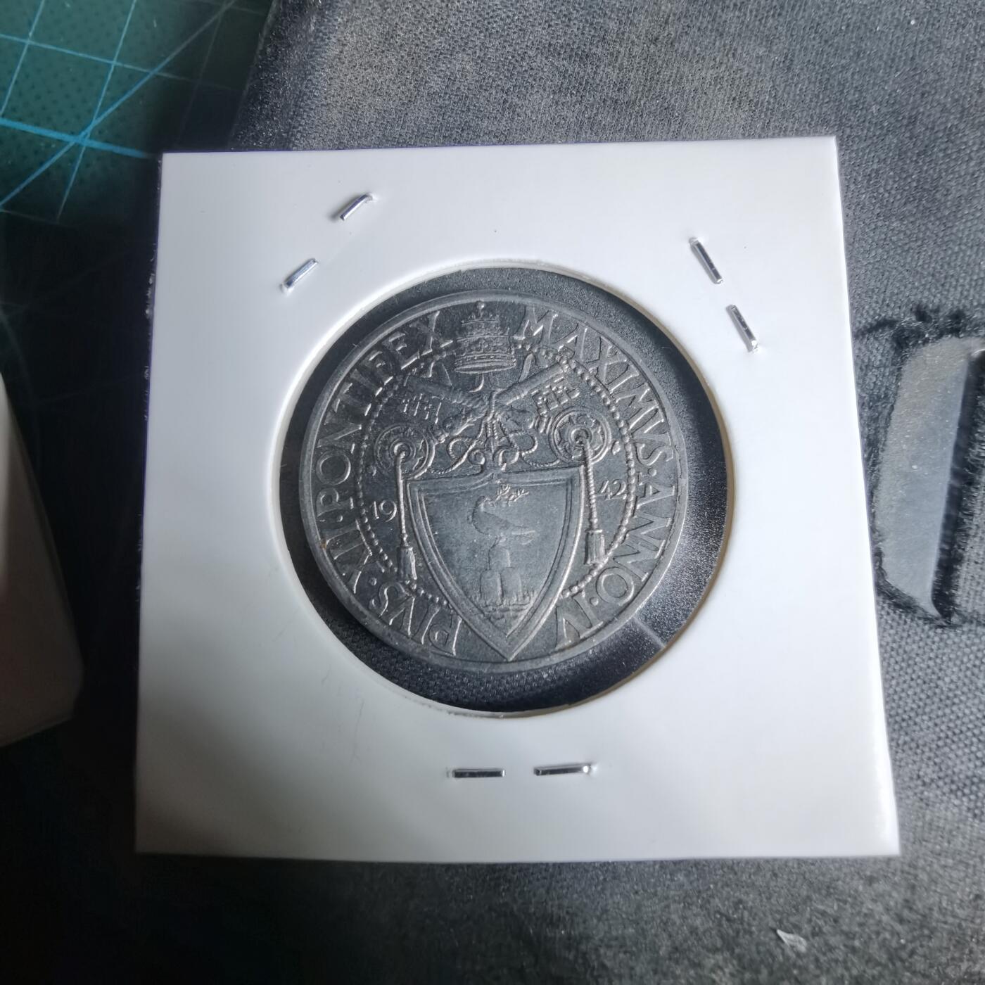 沼泽如烟--第938场 梵蒂冈1942年1里拉