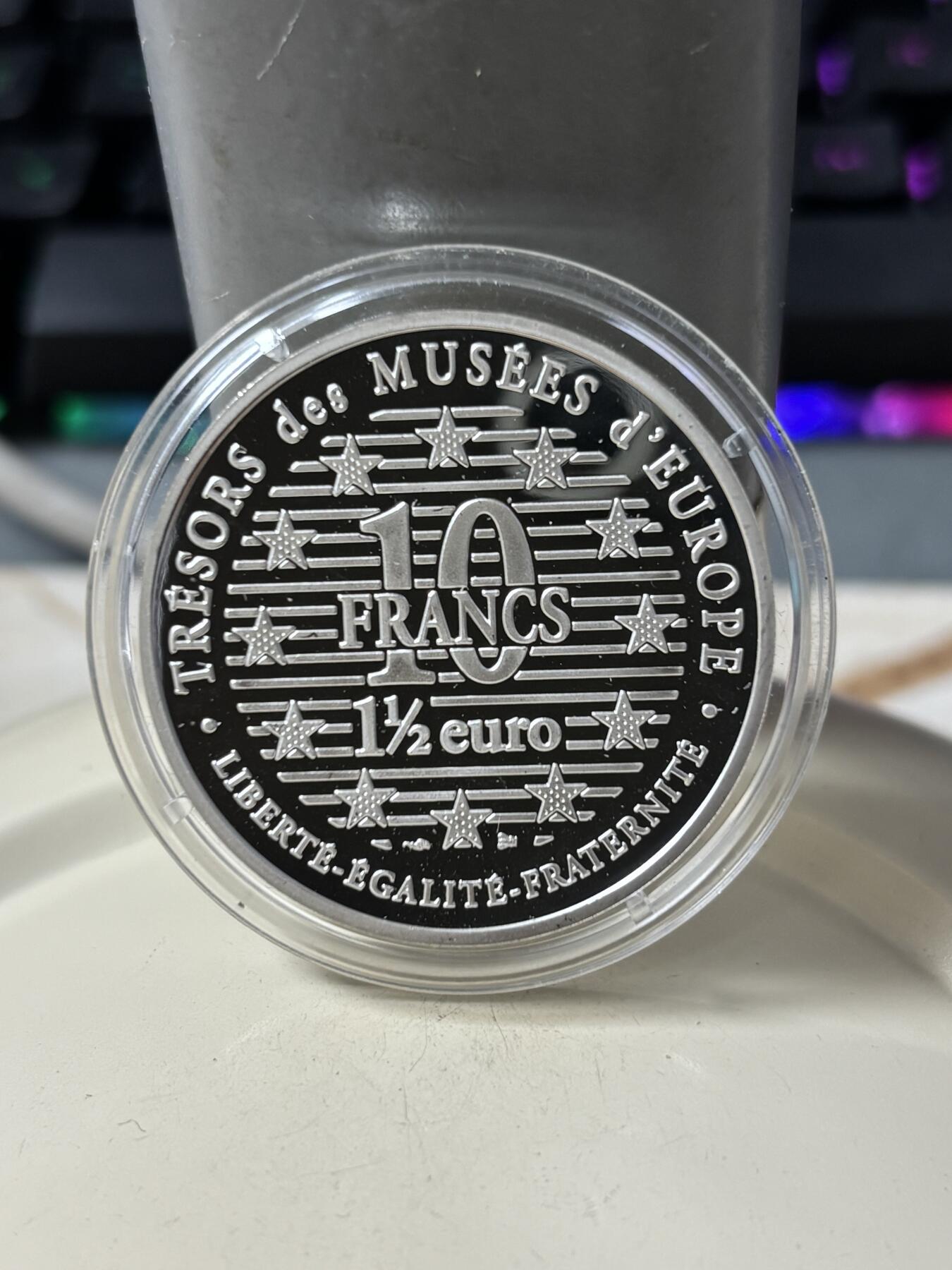 第185期拍卖 法国1996年卢浮宫馆藏系列2组古代骑士兵马俑银币，900银，22.2克，银价299