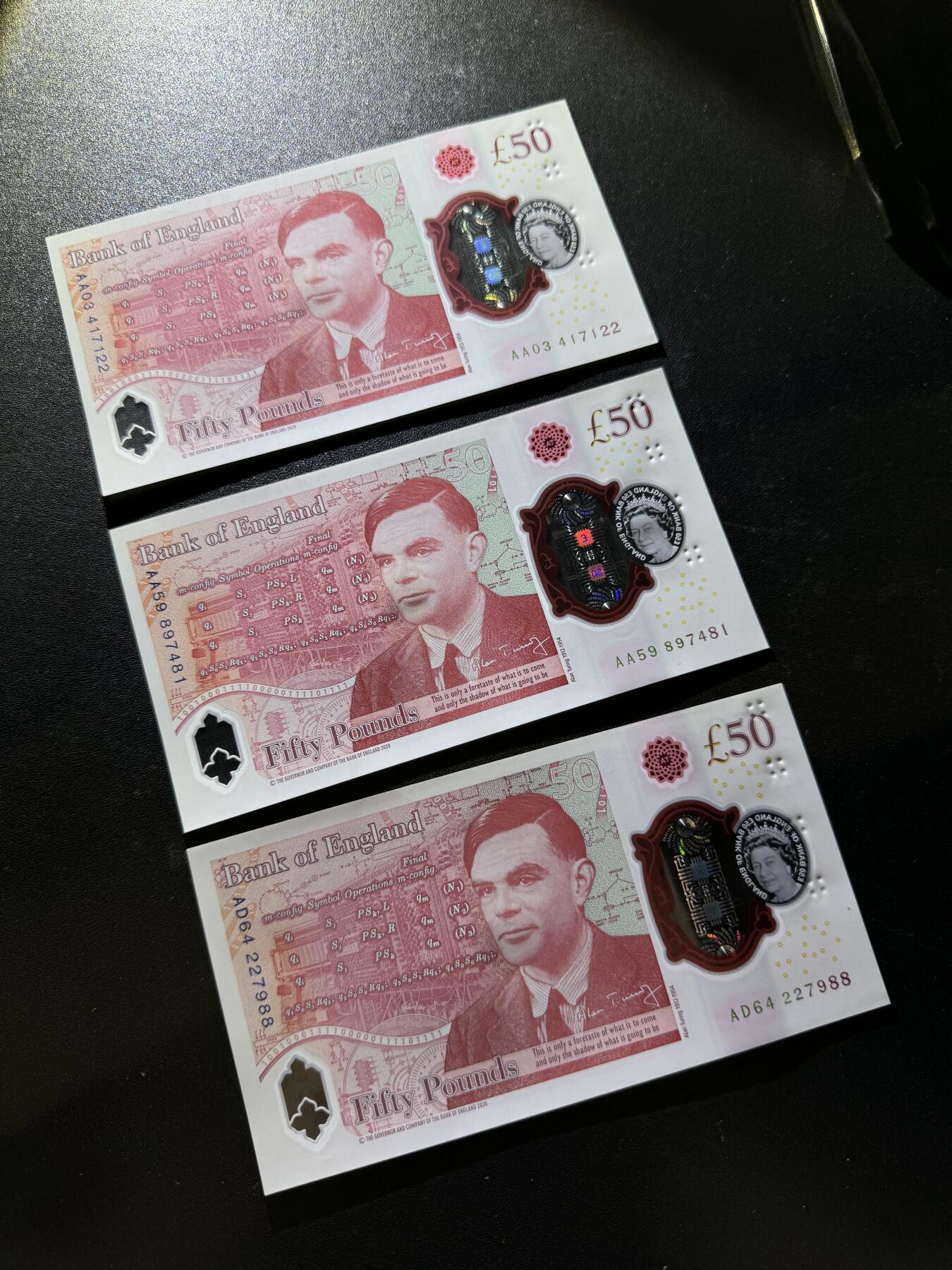 【外币出坑】0元0佣金起拍 无保留价 英国G序列 女王 50镑 含AA冠 全新unc 共3枚