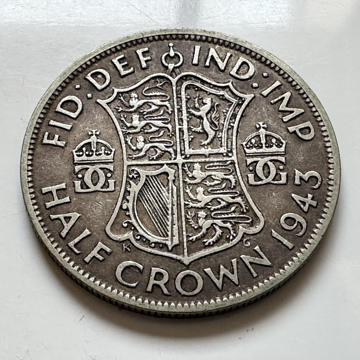 🌹外币初藏🌹🐯2025年第143场  每周二四六晚8️⃣点 接代拍 英国1943年半克郎银币 14.1克50%银