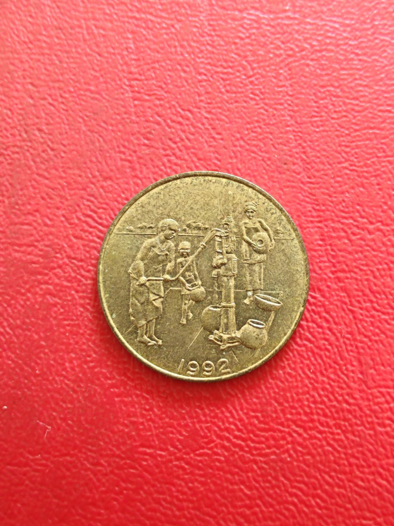 【云涧收藏】第八十四场 西非1992年10法朗