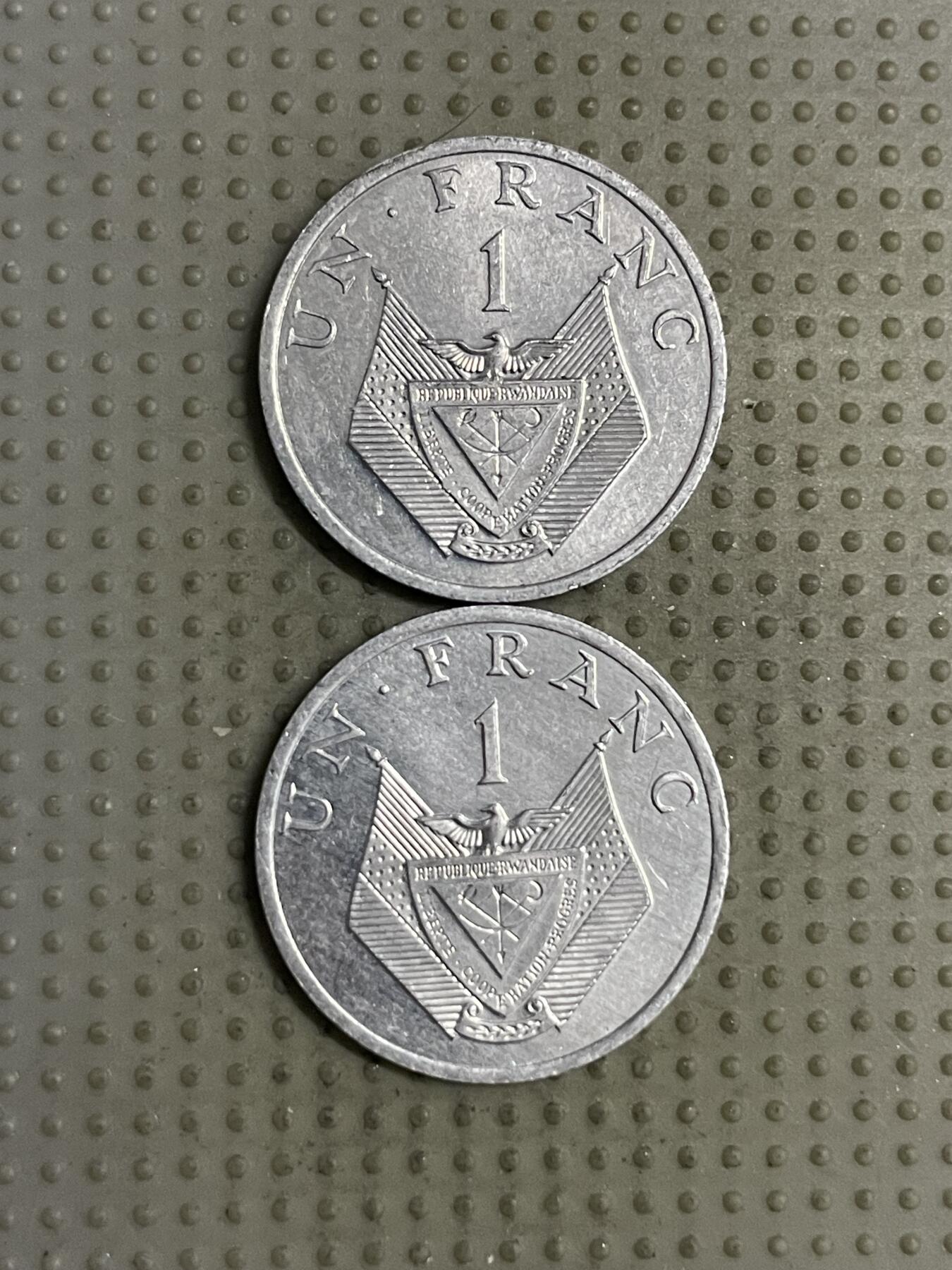 2025年第142场各国散币拍卖（总第142场） 卢旺达1985年1法郎2枚