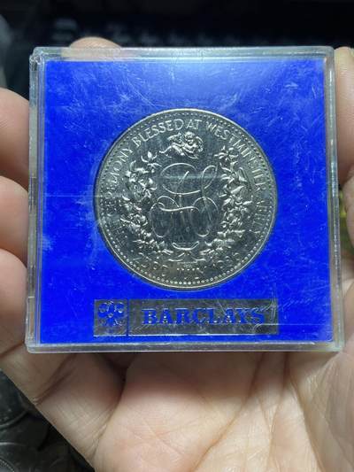 2025年第一百三十八场(总第一百六十四场）外国好品散币场(免佣金) - 原盒–英国🇬🇧1986年7月23日安德鲁王子与莎拉·弗格森皇家婚礼纪念章