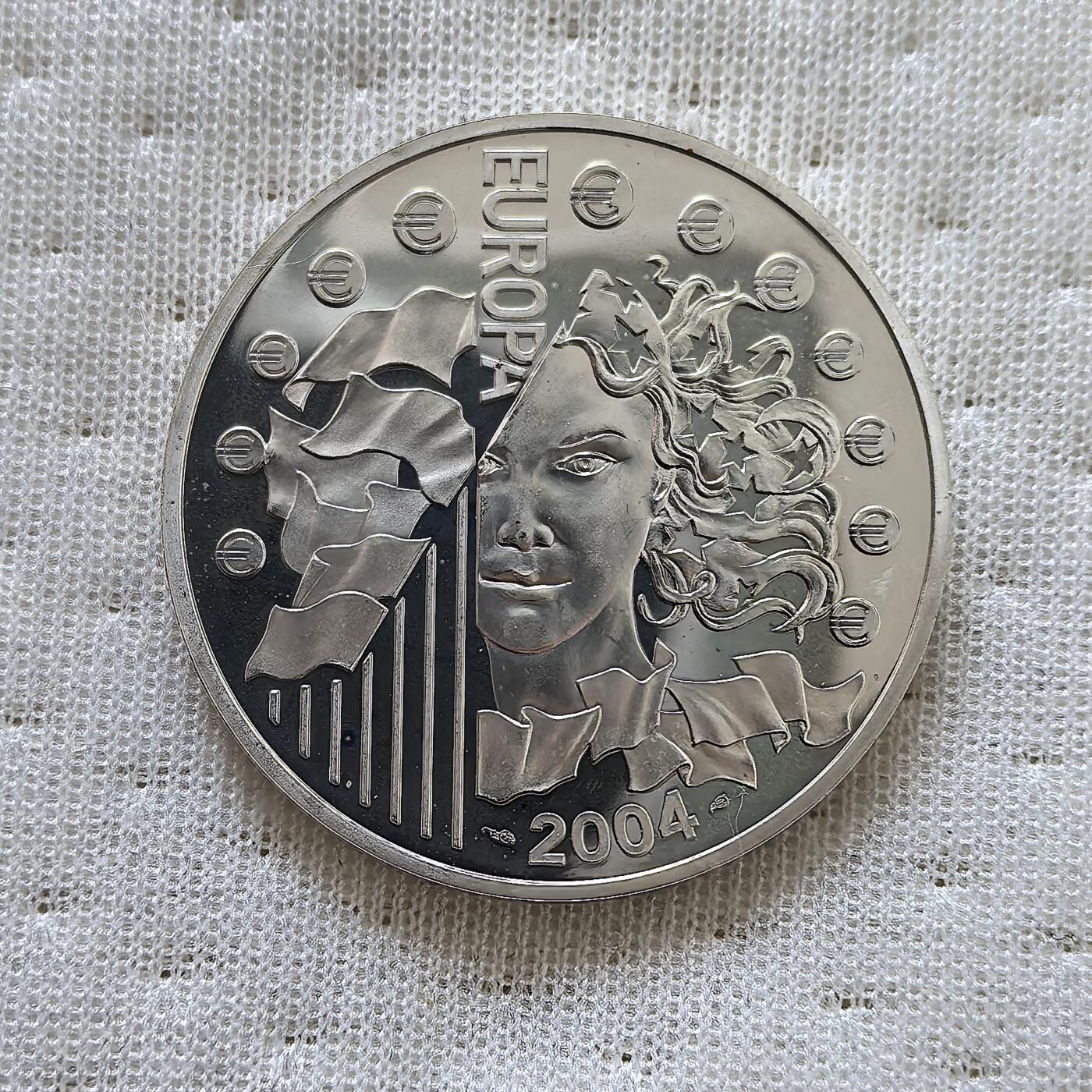 道一币馆币章第一百六十场 欧洲之星 法国2004年欧盟东扩1.5欧元精制银币  22.2g 900S