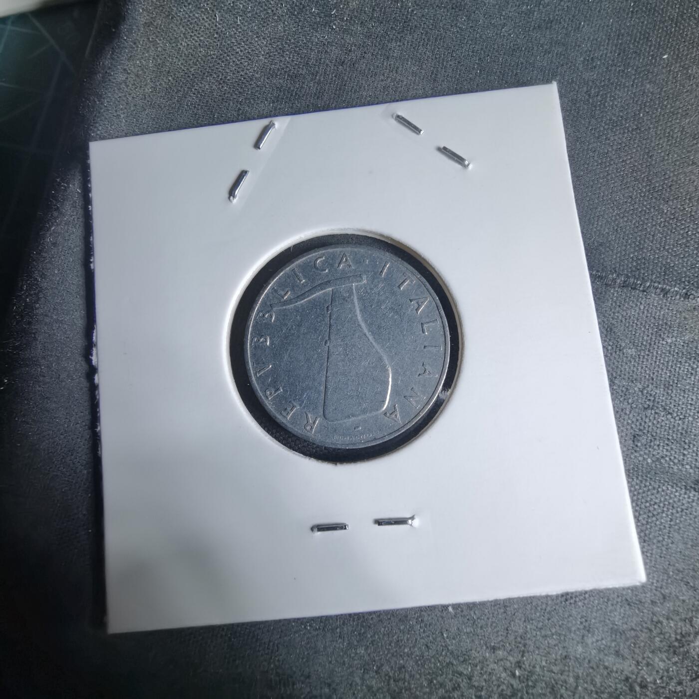 沼泽如烟--第941场 意大利1952年5里拉