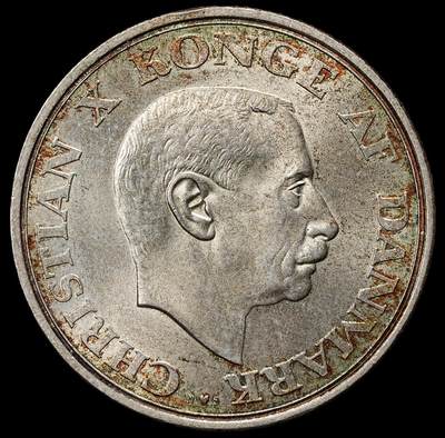 修遠堂世界钱币第九十八期 - 1937年丹麦国王登基25周年纪念2克朗银币 15g，含银80%