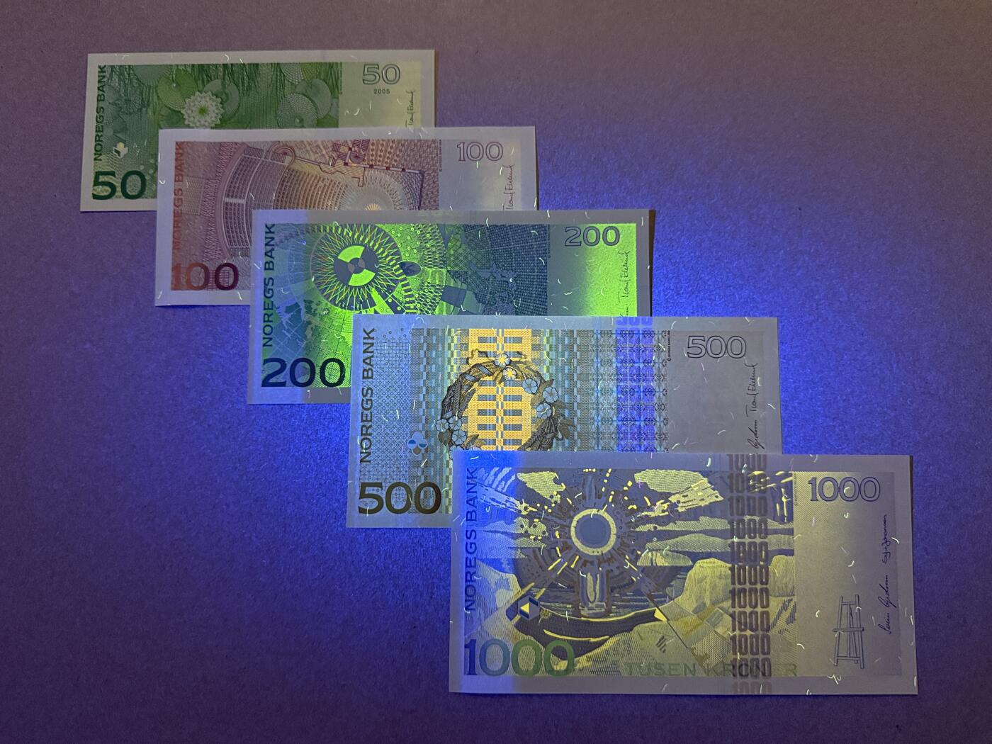 《艾美收藏》第225期-12.15周日外币精选场