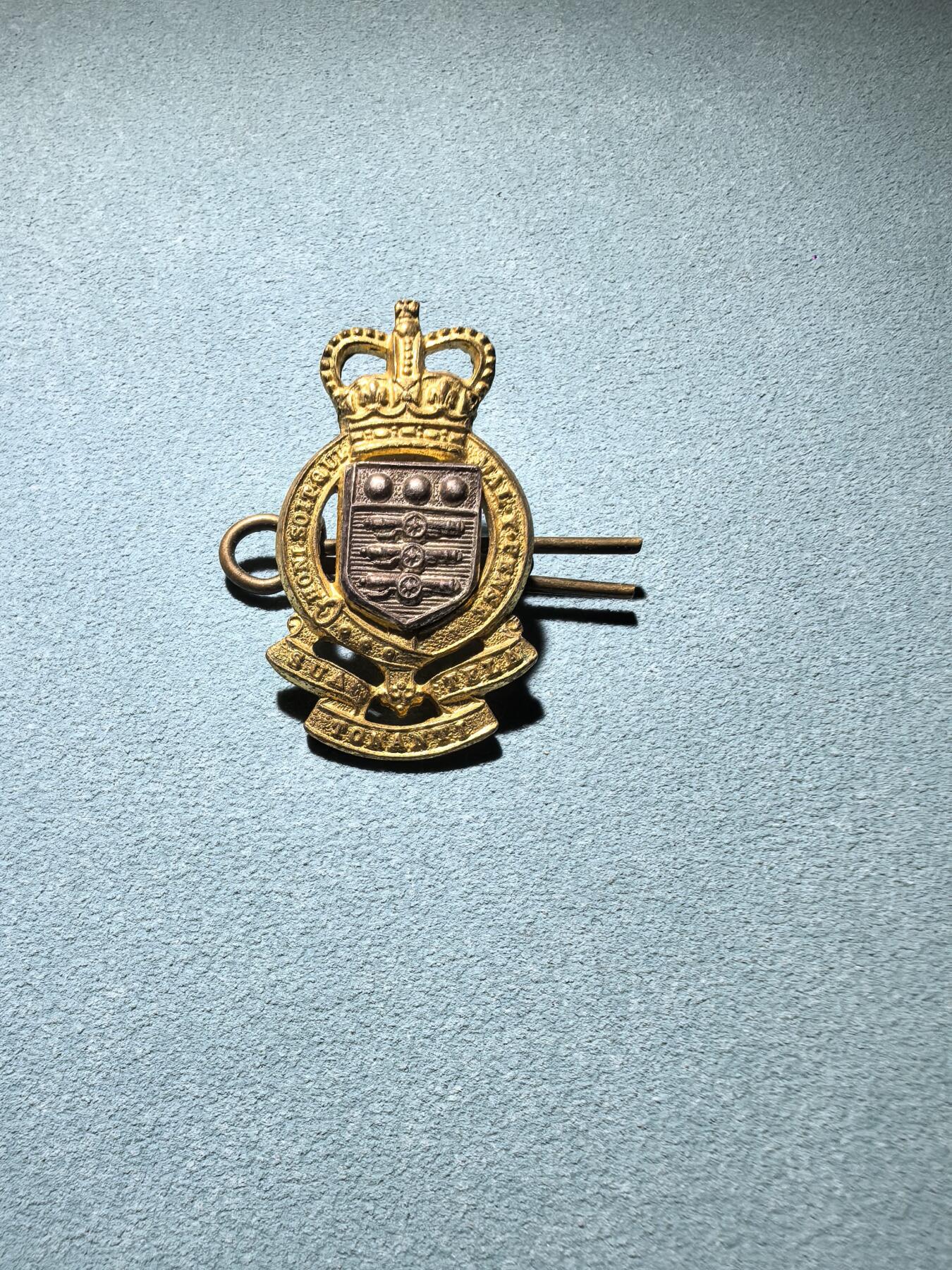 盛世勋华——号角文化勋章邮票专场拍卖第294期 英国皇家军械兵团帽徽 铜质