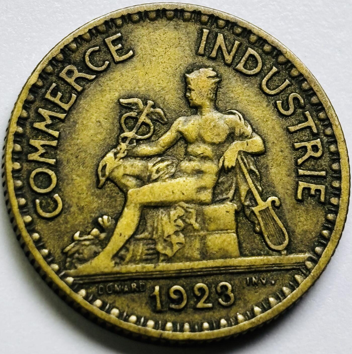 文馨钱币收藏第 286 场，圣诞节专场【 长期接收代拍品低至 0 佣金】 铜光美品 1923 年法兰西第三共和国 第一版本 2 法郎大铜币