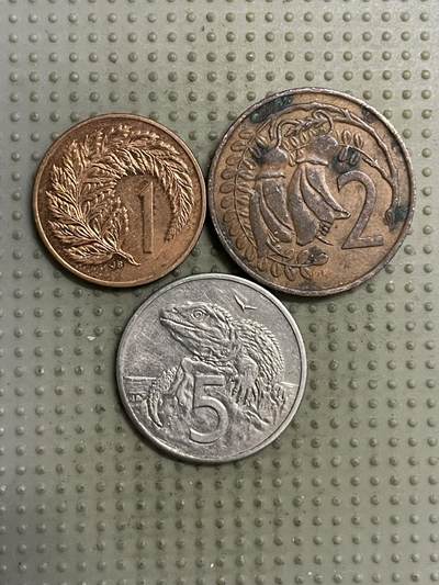 2025年第142场各国散币拍卖（总第142场） - 新西兰3枚