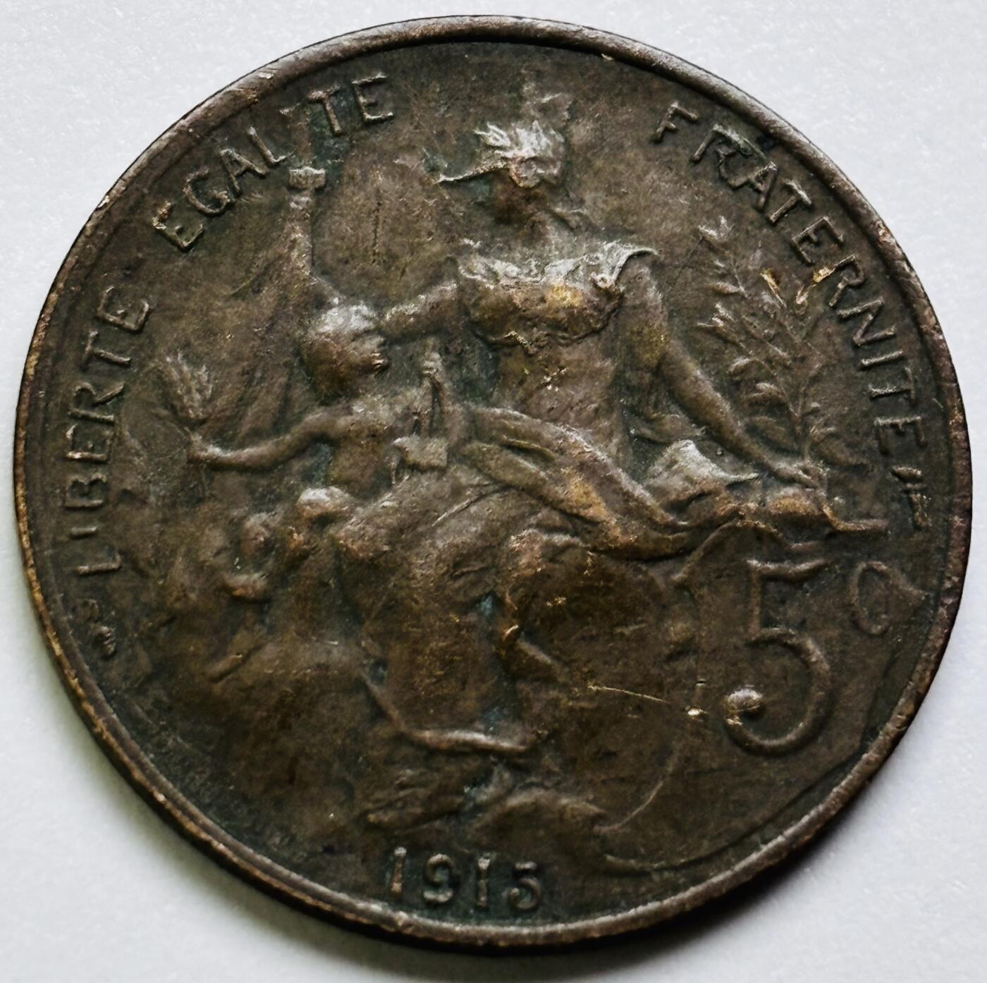 文馨钱币收藏第 286 场，圣诞节专场【 长期接收代拍品低至 0 佣金】 极美品 1915 年法兰西第三共和国 第三版本玛丽安娜女神 5 分铜币
