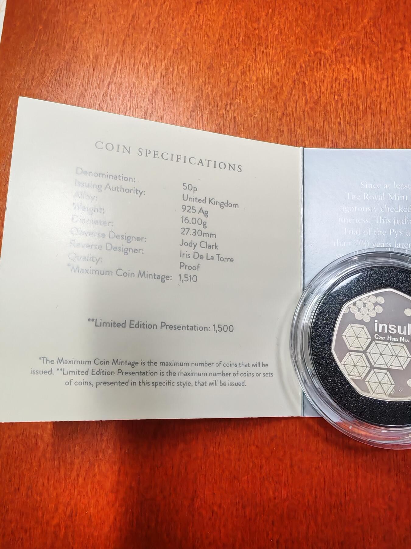 长老汇蛇年精选第八十四场拍卖 2021英国发现胰岛素百周年50便士精制加厚银币，16克925银，1500枚，盒证全