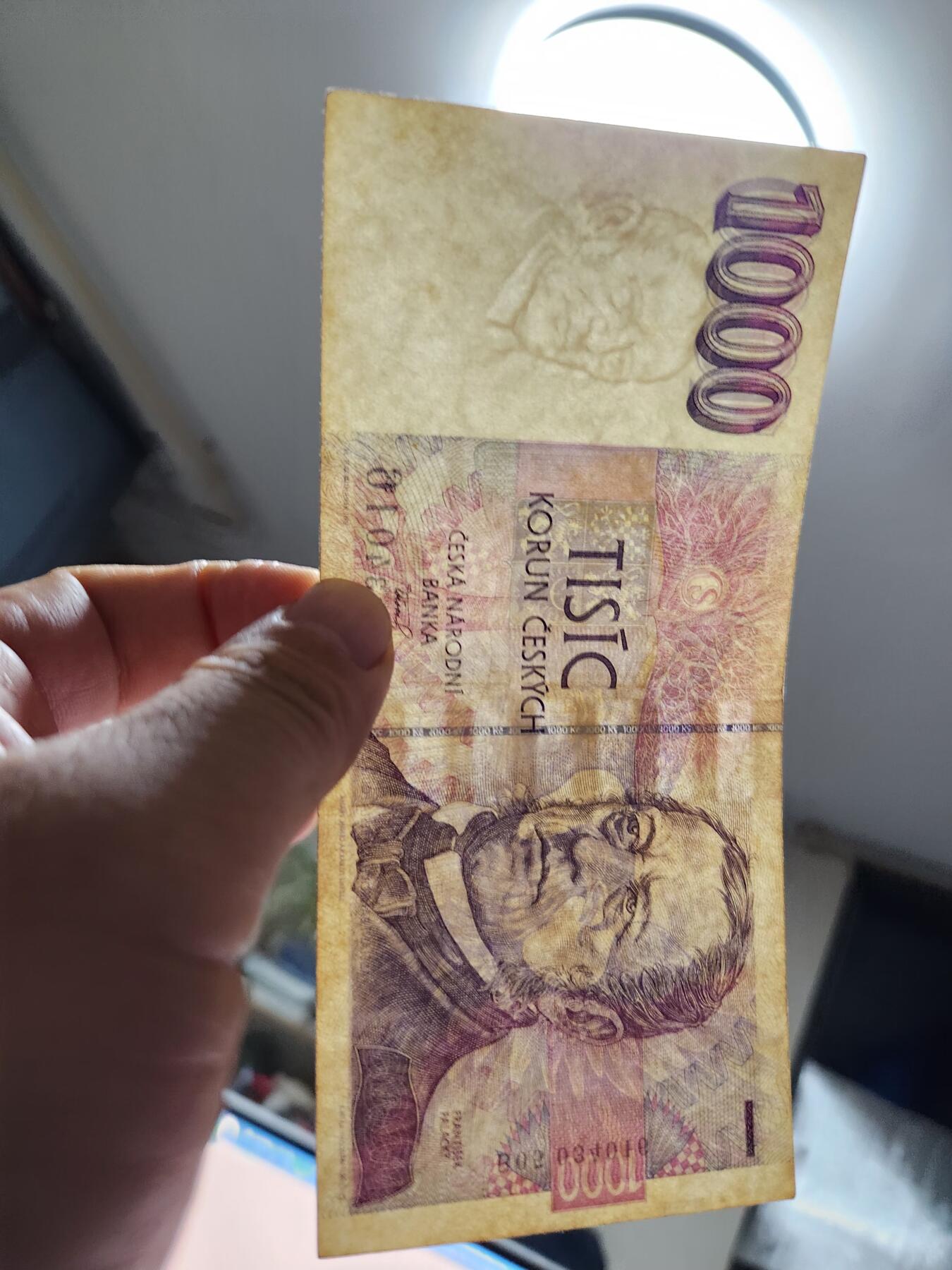 12月20号晚上8点 外国纸币自动截拍第74场 捷克 1993年1000克朗  美品