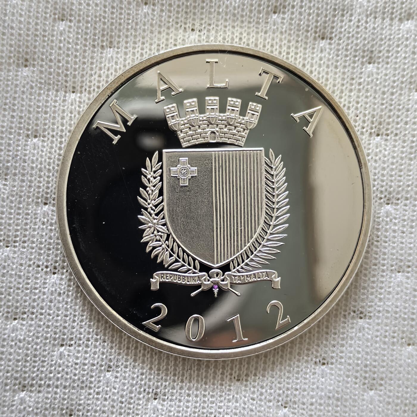 道一币馆币章第一百六十场 欧洲之星 马耳他2012年艺术家-安东尼奥·西奥蒂诺10欧元精制银币 28.28g 925S 