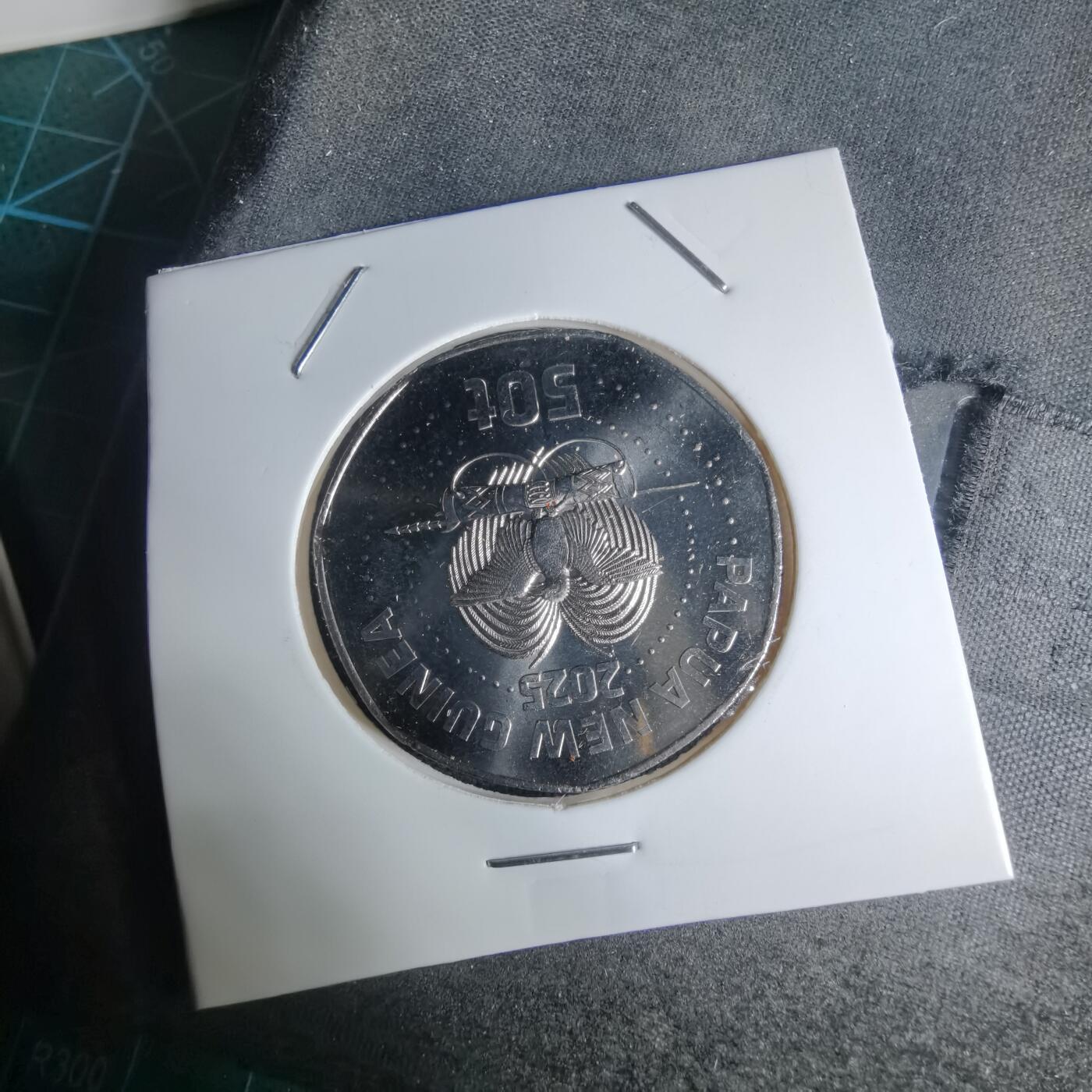 沼泽如烟--第941场 巴布亚新几内亚2025年50托伊纪念币