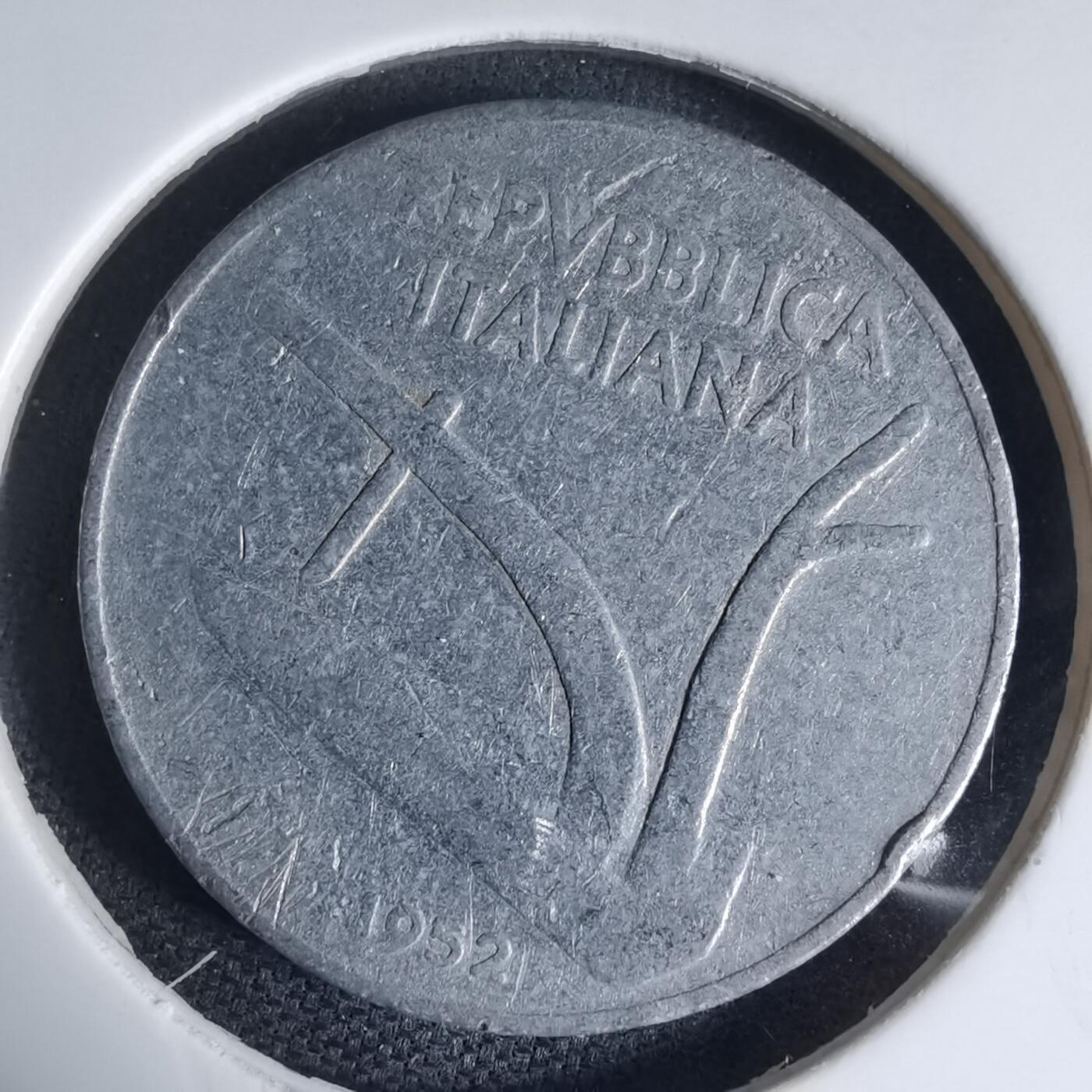 沼泽如烟--第941场 意大利1952年10里拉