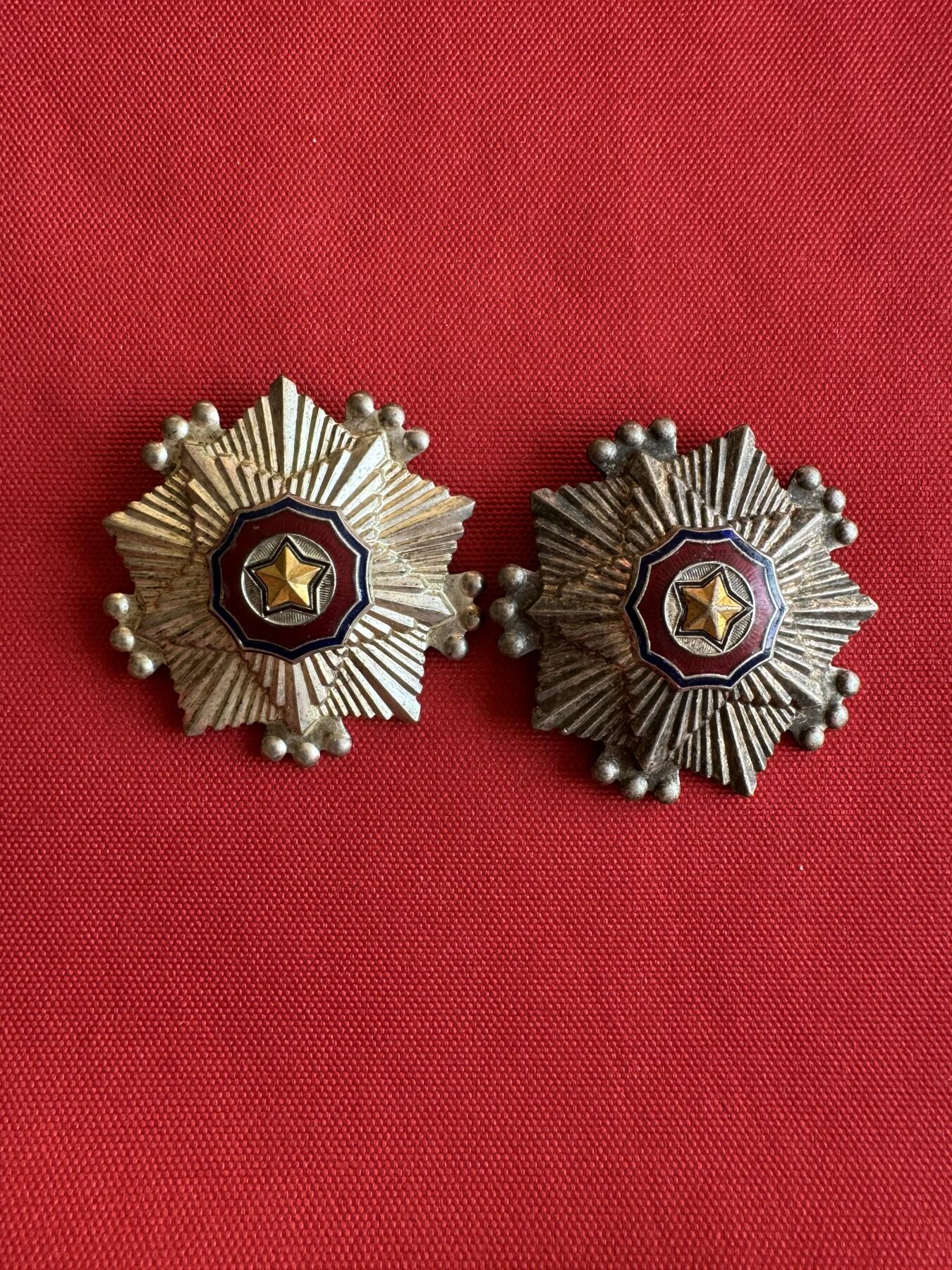 五哥徽章群   20号周六晚上八点4群联拍 朝鲜章