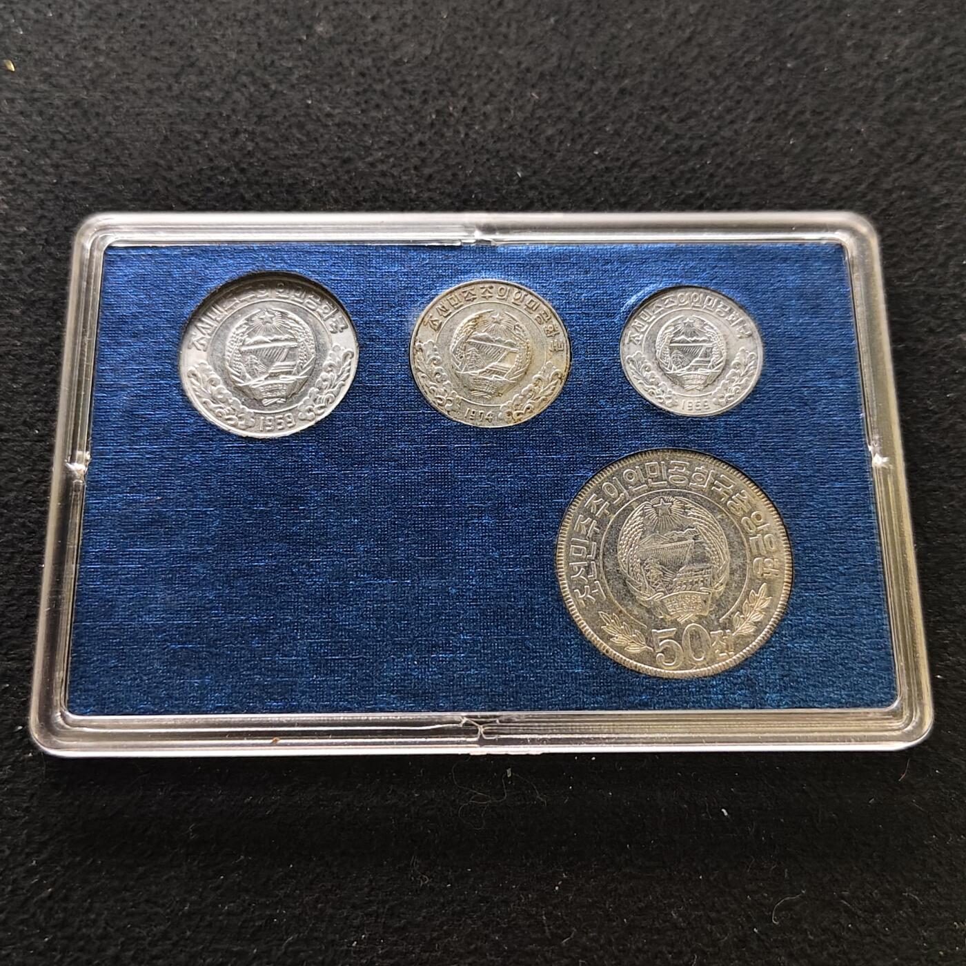 【全场包邮】纯粹捡漏拍489场（免费代拍第26场） 朝鲜各年份单星版+双星版盒装套币2套一组