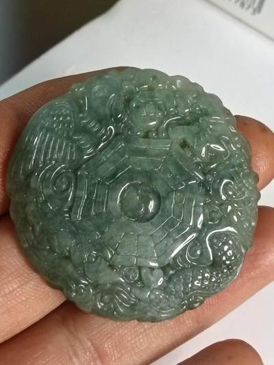 天然缅甸翡翠A货龙凤八卦吊坠 男女款玉佩 - 天然缅甸翡翠A货龙凤八卦吊坠 男女款玉佩