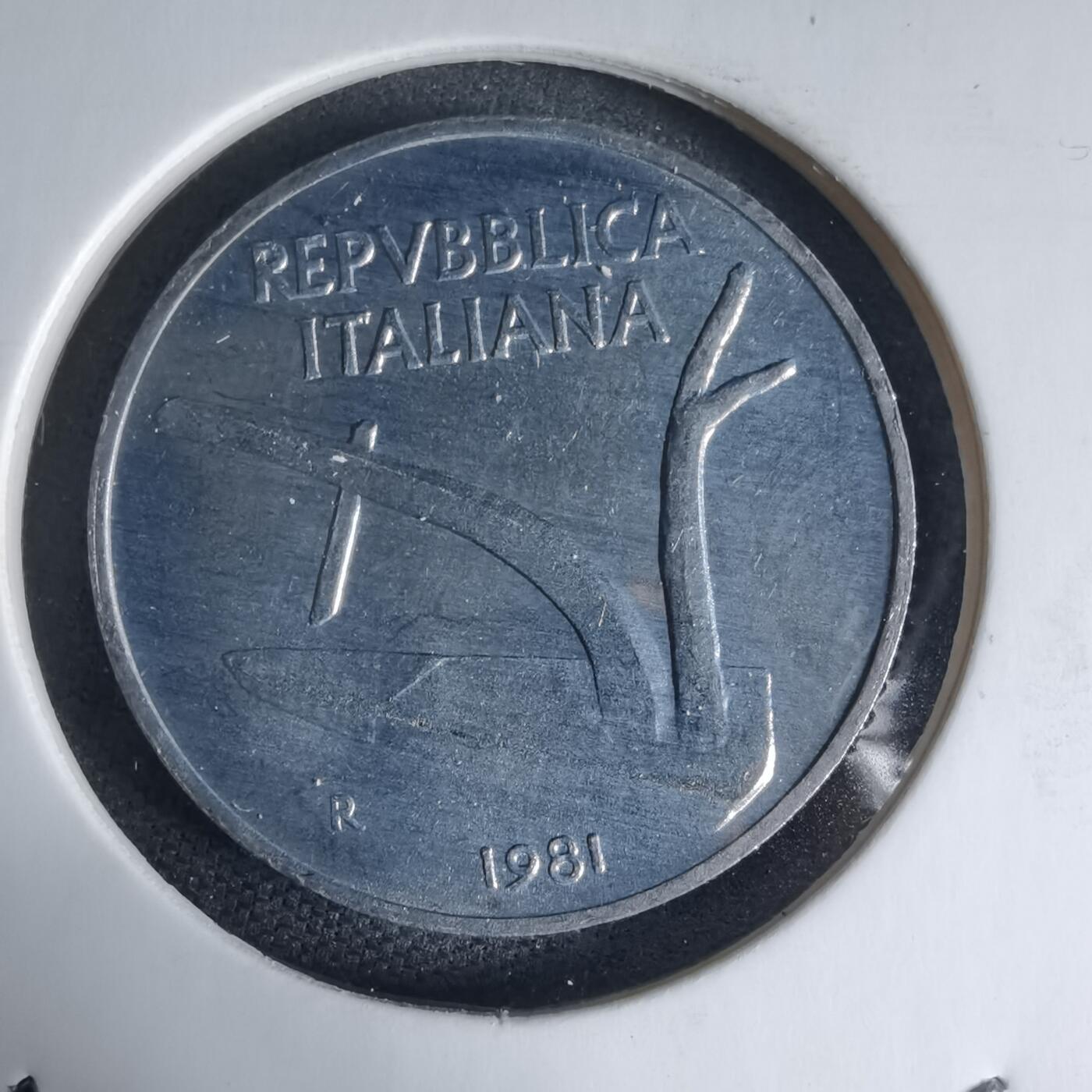 沼泽如烟--第941场 意大利1981年10里拉