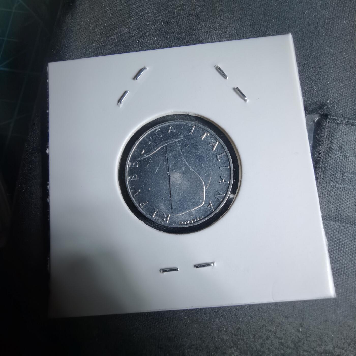 沼泽如烟--第941场 意大利1985年5里拉