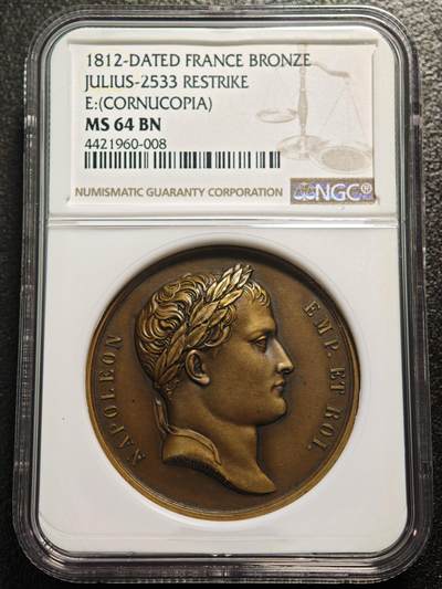 【德藏】世界币章拍卖第158期 - 1812年 法国拿破仑一世占领莫斯科纪念铜章（后铸版）正面拿破仑一世右侧面头像，背面莫斯科凯旋门。雕刻精细，细节清晰，品相几乎全新，保存状态极佳 NGC MS64BN