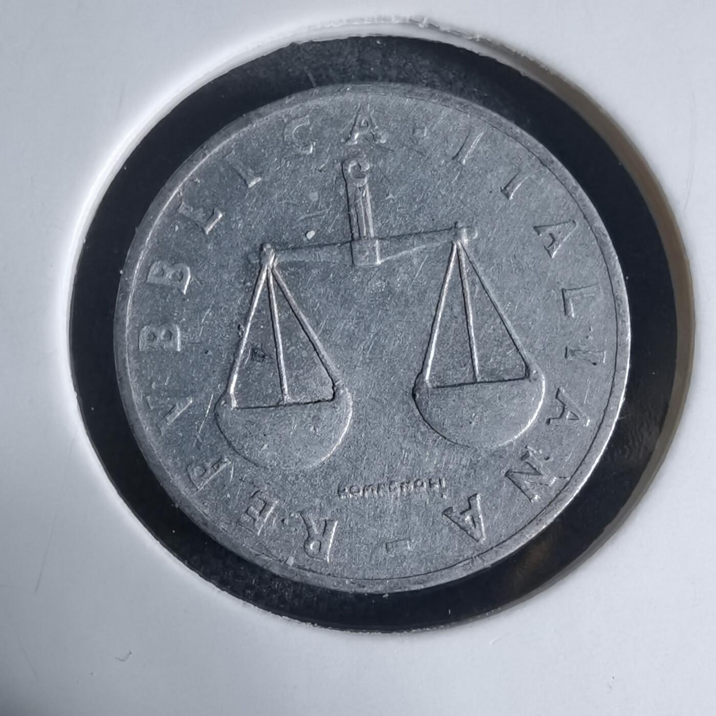 沼泽如烟--第941场 意大利1951年1里拉