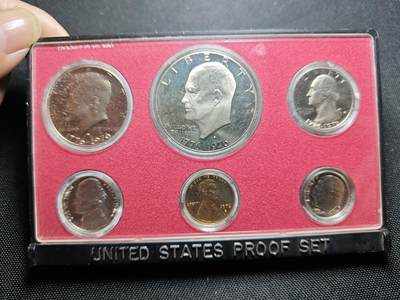 KK钱币收藏小铺 《套币 好品/批量散币专场》  2月预留时间 周末发货 -  1975美国建国200周年精制套币 大小面值清年一套 含艾克大一元精制